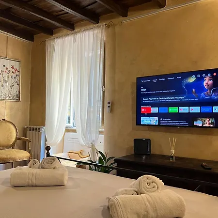 Italy Typicall Campo Di Fiori Apartamento *